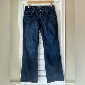 Banana Republic 10P dark blue denim jeans classic boot cut distressed petite